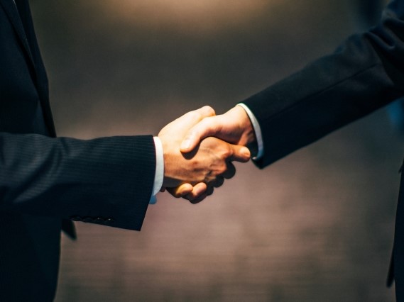 IoT家電の開発パートナーとして尽力いただきました。