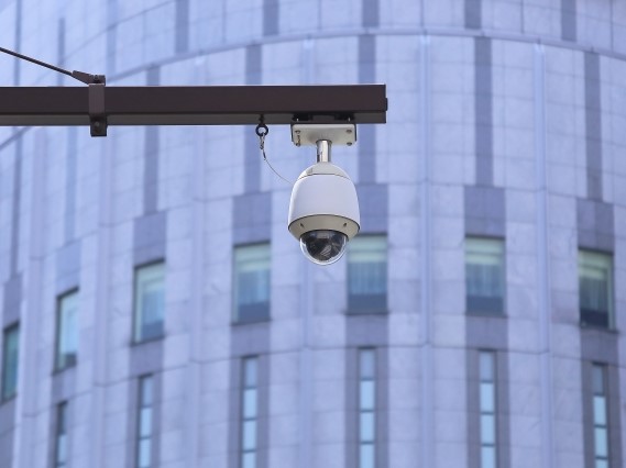 精密機器メーカー向け、防犯カメラ用基板実装、ユニット品組立