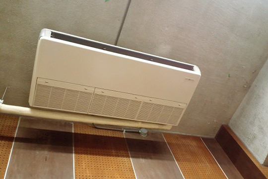 家電メーカー向け、吊り下げエアコン用制御基板実装