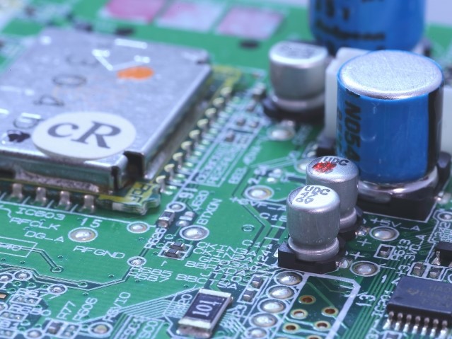 精密機器メーカー向け、投票用紙自動交付機用基板実装