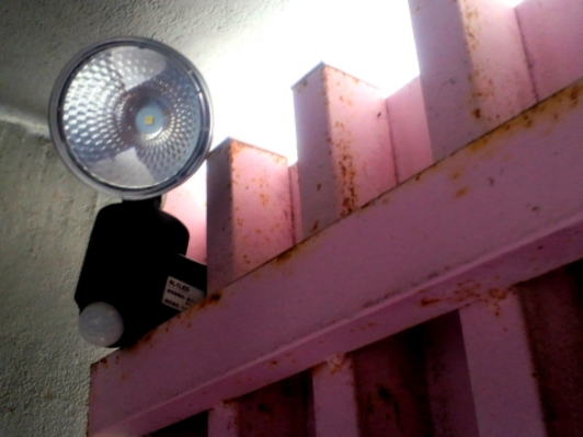 センサメーカー向け、存在検知センサ用基板実装、完成品組立